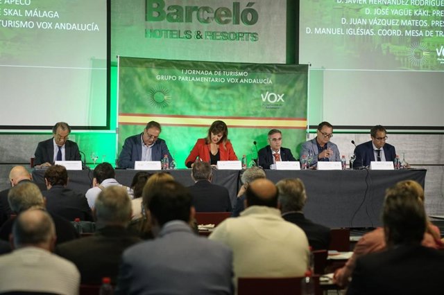 Jornada sobre turismo organizada por Vox en Málaga, con la participación de la diputada Patricia Rueda.