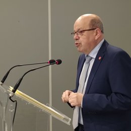 El concejal de Ciencia, Innovación y Transformación Digital, Ciudad Inteligente, Infraestructuras y Telecomunicaciones en el Ayuntamiento de Granada, Francisco Herrera.