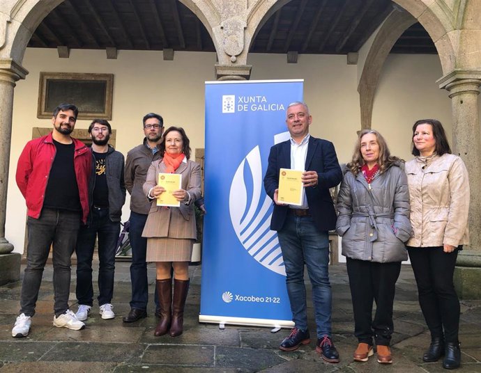 Presentación del libro 'Galiza e(m) nós' no Pazo de San Roque (Santiago de Compostela).