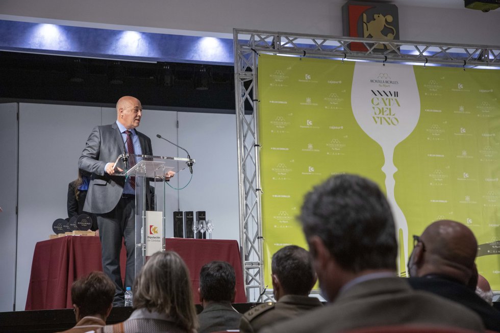 El presidente de la Diputación de Córdoba, Antonio Ruiz, en la presentación de la Cata del Vino