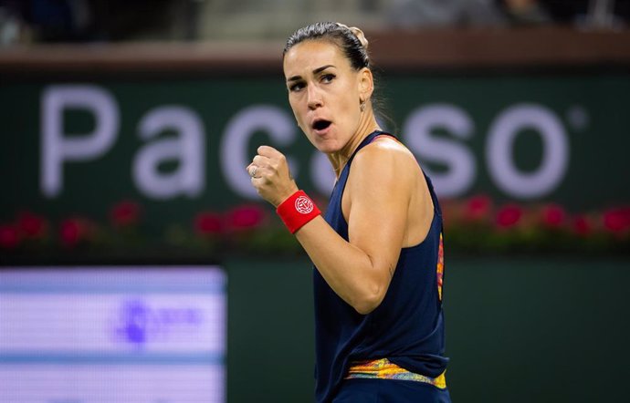 Archivo - La tenista española Nuria Párrizas celebra un punto en Indian Wells