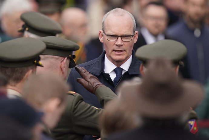 17 April 2022, Ireland, Dublin: Irish Minister for Defence Simon Coveney attends a ceremony to mark the anniversary of the 1916 Easter Rising at the GPO on O'Connell Street. Photo: Niall Carson/PA Wire/dpa