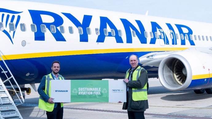 Ryanair firma un acuerdo con Neste.