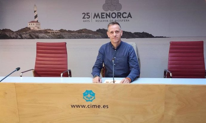 Archivo - El portavoz de Ciudadanos en el Consell de Menorca, Eurgenio Ayuso.