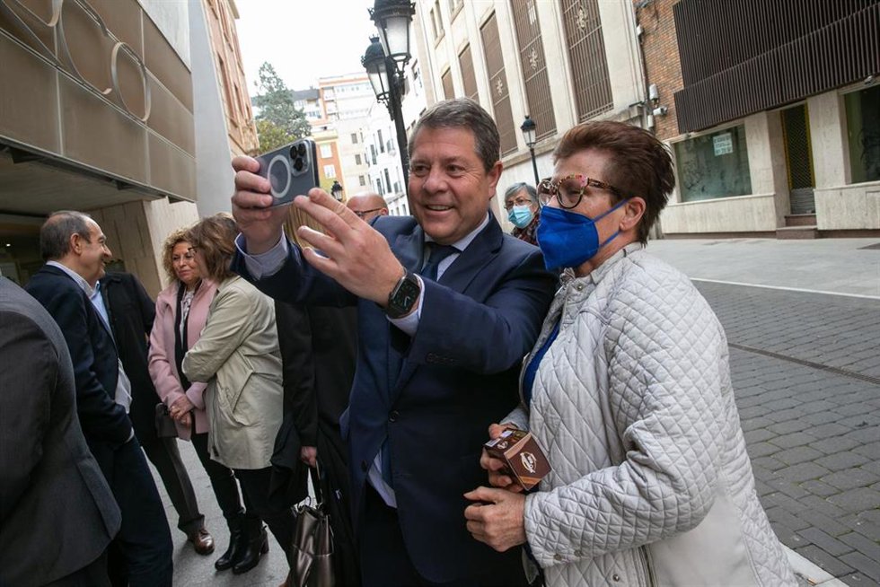 El presidente de C-LM, Emiliano García-Page, en su visita a Albacete