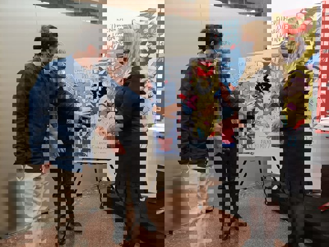 Presentación del nuevo cartel de la Feria del Libro de Madrid