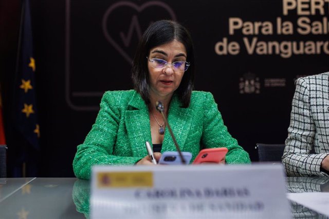 La ministra de Sanidad, Carolina Darias, durante la primera reunión de la Alianza de Salud de Vanguardia, en el Ministerio de Ciencia e Innovación, a 20 de abril de 2022, en Madrid (España).