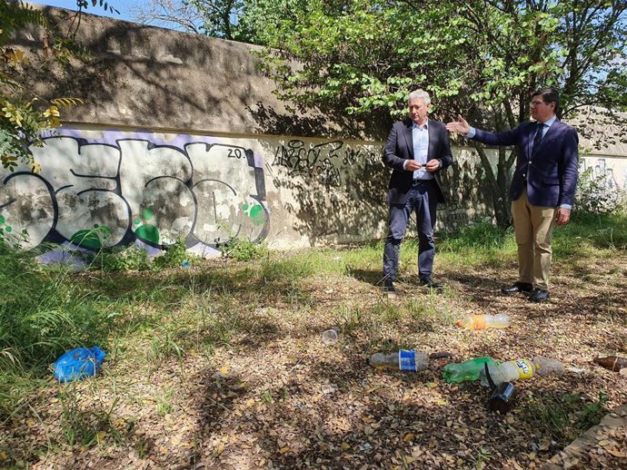 El portavoz de Cs y el portavoz adjunto de la formación en el Ayuntamiento, Álvaro Pimentel y Miguel Ángel Aumesquet, respectivamente.