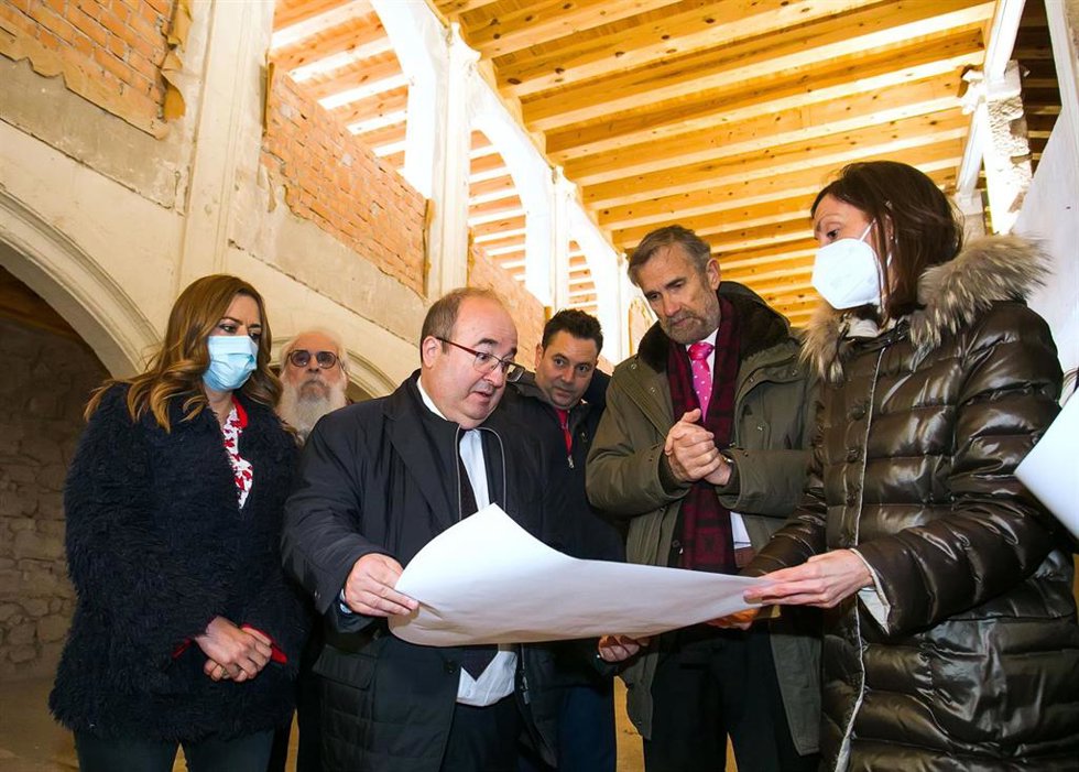 Iceta inicia en Burgos una ronda de encuentros con el sector cultural