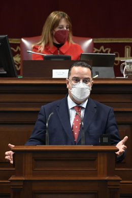 Archivo - El secretario general del PP de Canarias, Poli Suárez