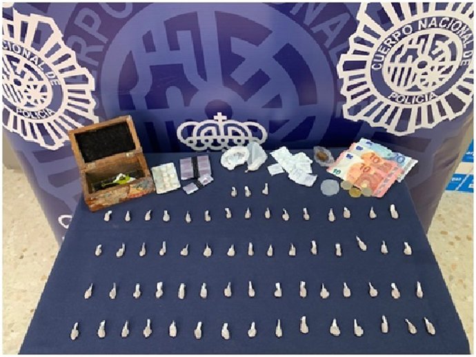 Paquetillas de heroína incautadas a un vendedor en el barrio de PEdregalejo de Málaga capital