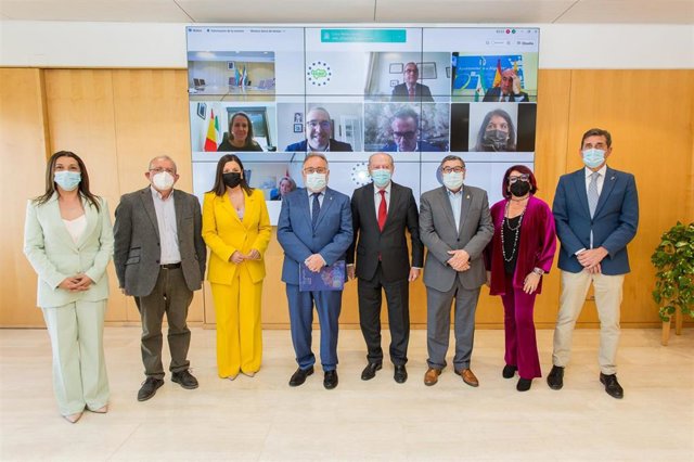 Reunión de la Ejecutiva de la Federación Andaluza de Municipios y Provincias (FAMP).
