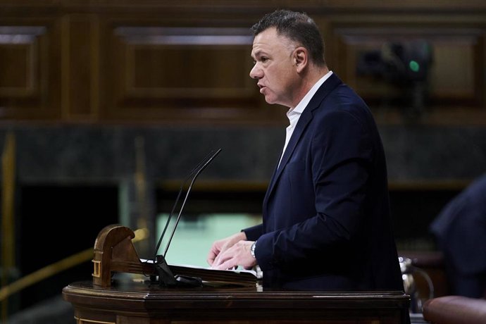 Archivo - El diputado de Unidas Podemos en el Congreso, Juan Antonio Delgado, en una foto de archivo.