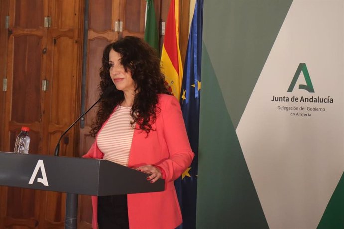 La consejera de Igualdad, Políticas Sociales y Conciliación de la Junta de Andalucía, Rocío Ruiz.