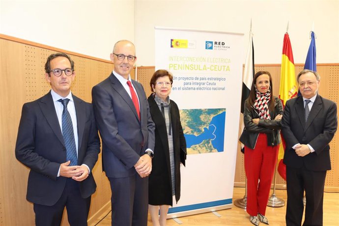 Red Eléctrica invertirá 221 millones en la interconexión submarina de Ceuta con la Península, operativa en 2025