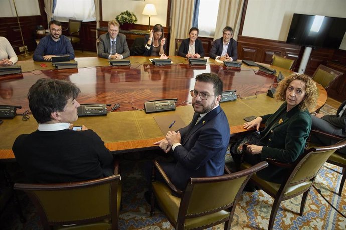 El presidente de la Generalitat de Cataluña, Pere Aragons, durante su reunión con formaciones independentistas en el Congreso