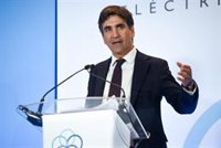 Economía valorará la propuesta del PP cuando la reciba, pero les avisa de que bajar impuestos no es "eficaz"