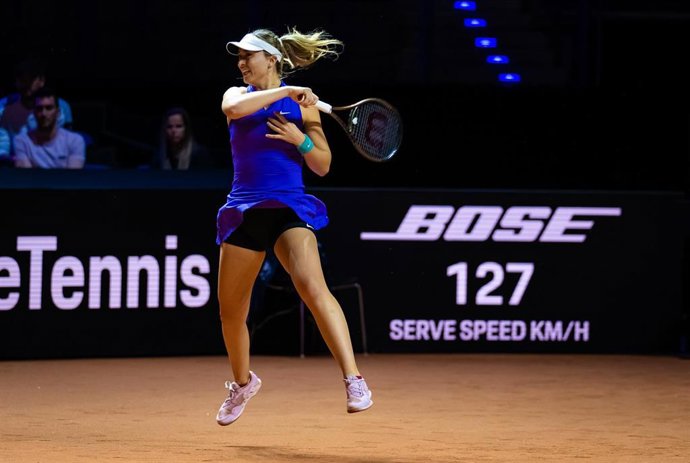 La tenista española Paula Badosa durante un partido del torneo de Stuttgart 2022