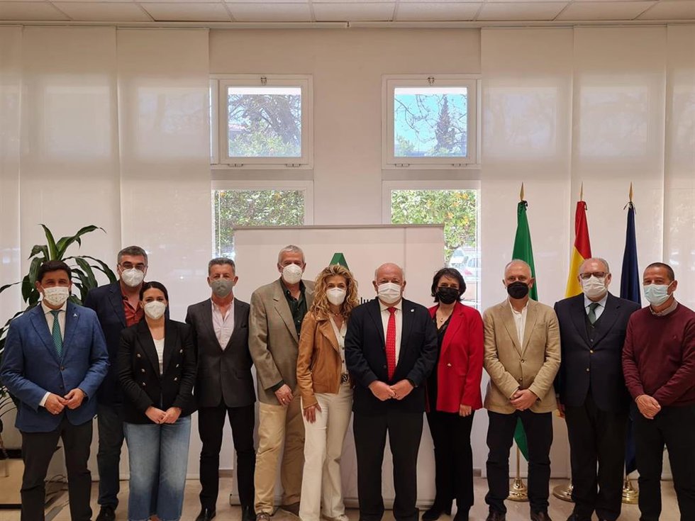 Reunión de Salud y sindicatos para firmar el acuerdo que desbloquea la carrera profesional