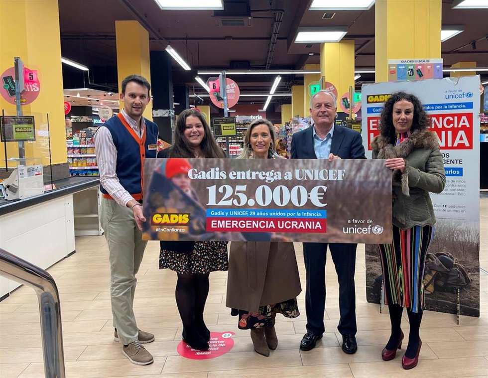 Recaudación de Gadis y sus clientes para ayudar a Ucrania