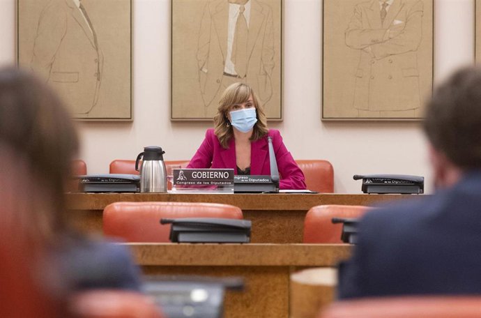 Archivo - La ministra de Educación y Formación Profesional, Pilar Alegría, comparece en la Comisión de Educación y Formación Profesional en el Congreso de los Diputados, a 16 de marzo de 2022, en Madrid (España). 
