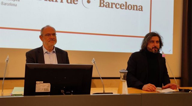 El portaveu del Parlament Europeu, Jaume Duch, i el coordinador del 'Diari de Barcelona' Roger Cassany