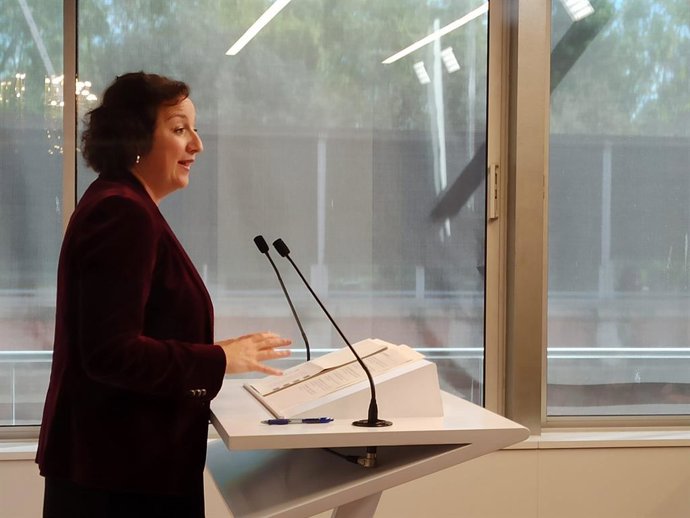 La portaveu del PSC-Units al Parlament, Alícia Romero, en la roda de premsa 