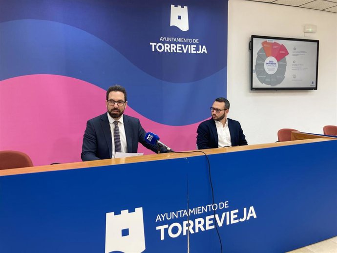 APROBADO EL CONVENIO DE CREACIÓN DE UN AULA DE LA UNIVERSIDAD NACIONAL DE EDUCACIÓN A DISTANCIA (UNED) EN TORREVIEJA