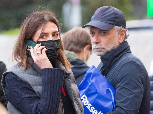 Nieves Álvarez y Bil Saad, a su llegada al Santiago Bernabéu para ver el último partido del Real Madrid