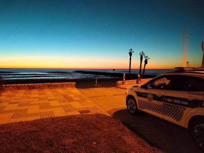Un vehículo policial en Alboraya (Valencia)