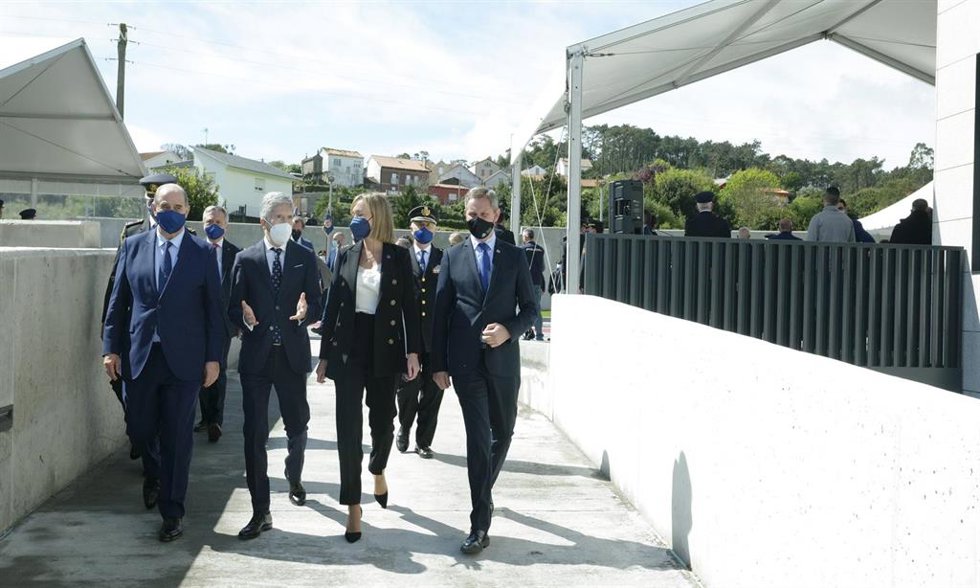 (I-D) El jefe de la Policía Nacional, Francisco Pardo; el ministro del Interior, Fernando Grande-Marlaska; la conselleira de Política Social, Fabiola García; y el delegado del Gobierno en Galicia, José Miñones