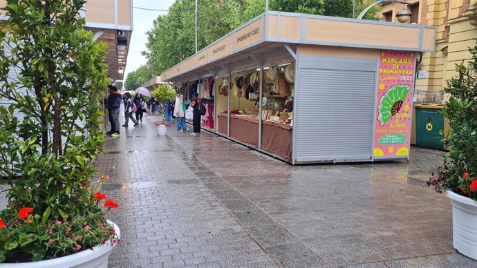 El Mercado de la Primavera en el Bulevar del Gran Capitán.