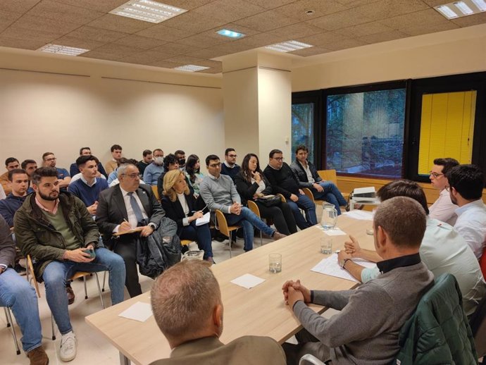 La presidenta del PP de Asturias, Teresa Mallada,en un acto de Nuevas Generaciones del PP.