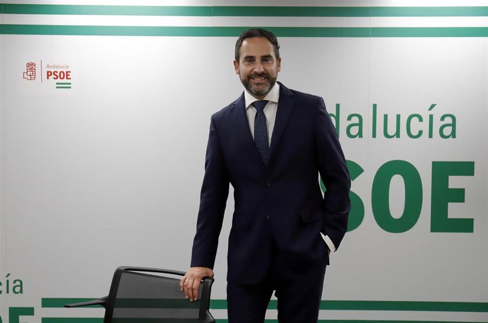Archivo - Daniel Pérez, secretario general del PSOE de Málaga en una entrevista