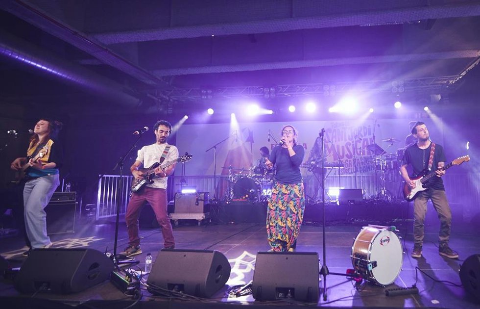 Marcel i Júlia actúan en el Sant Jordi Musical