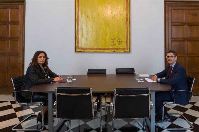 Reunión entre el ministro de la Presidencia, Félix Bolaños, y la consellera de la Presidencia de la Generalitat, Laura Vilagr, en el Palau de la Generalitat en Barcelona para abordar los presuntos casos de espionaje a líderes independentistas