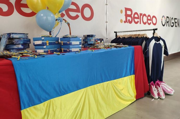 El Colectivo Ucrania Rioja abre sus puertas a la solidaridad en el Centro Comercial Berceo