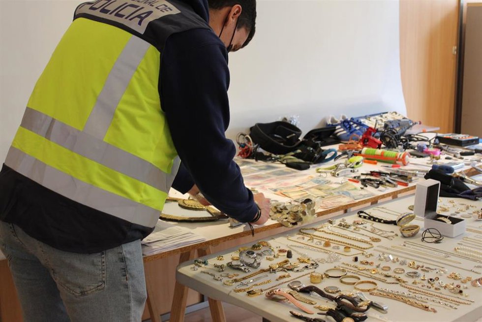 Desarticulan en Valncia una organización dedicada al robo en viviendas con el método de la "llave falsa"