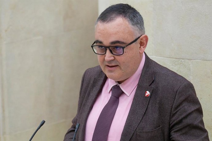 Archivo - PRC pide en el Senado revocar la decisión de incluir el lobo como especie protegida