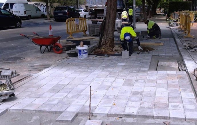 Renovación de aceras en Palma.