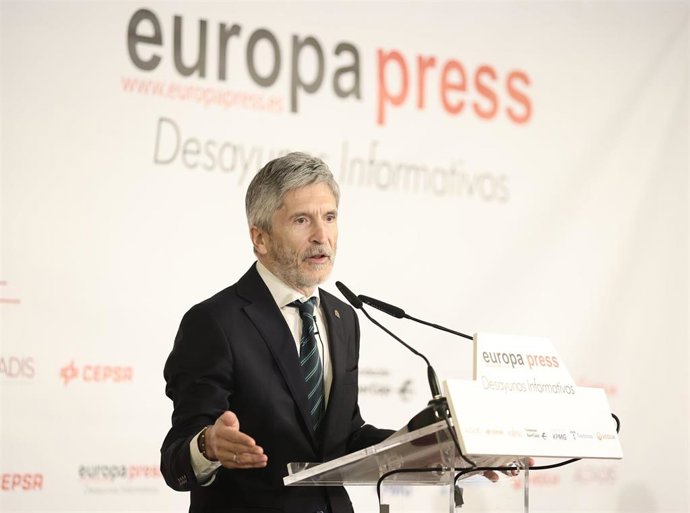 El ministro del Interior, Fernando Grande-Marlaska, interviene en un desayuno informativo de Europa Press, en el Hotel Rosewood Villa Magna