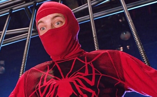 Una escena del Spider-Man de Sam Raimi, censurada por homofobia en un canal de televisión británico