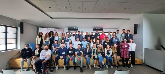 Presentación del programa de emprendimiento BBK Ekin, destinado a apoyar a emprendedores y emprendedoras sociales de Bizkaia.