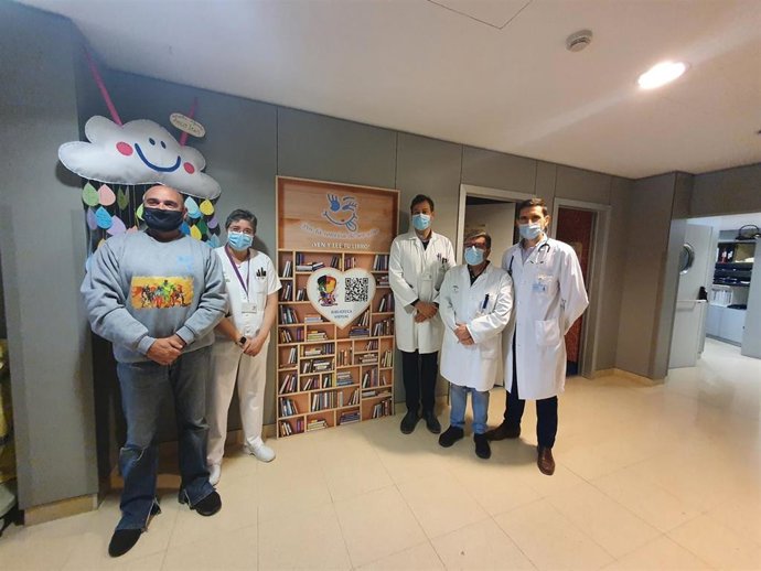 El Área de Gestión Sanitaria Sur de Córdoba celebra el Día de Libro.