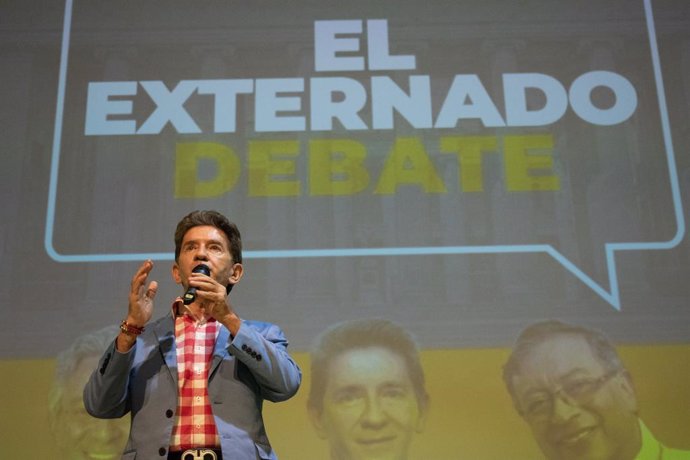 Luis Pérez, candidato a la Presidencia de Colombia por el movimiento Colombia Piensa en Grande.