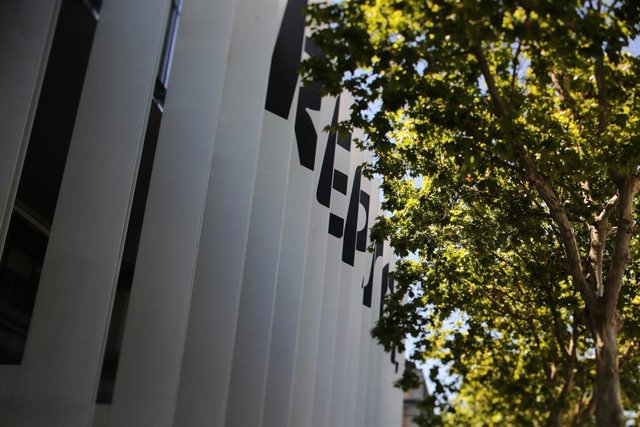 Archivo - La sede nacional de Repsol