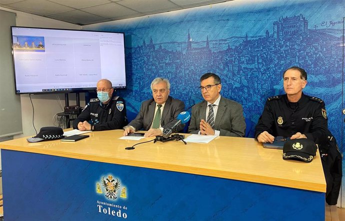 Rueda de prensa para explicar el dispositivo de tráfico y seguridad con motivo de la romería de la Virgen del Valle en Toledo