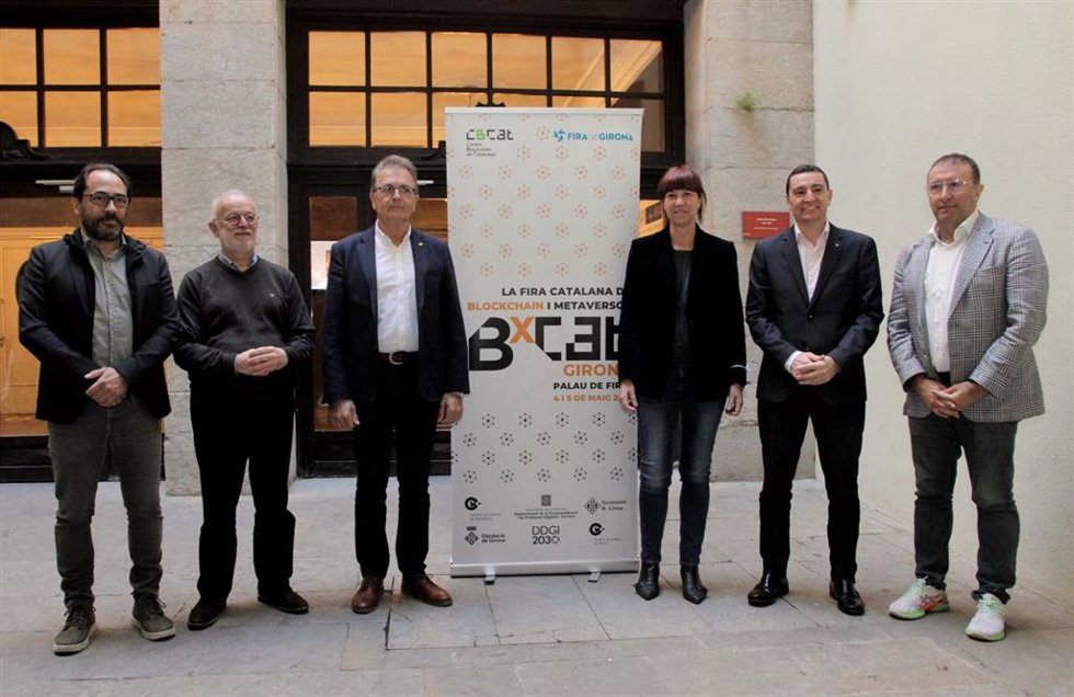 Momento de la presentación de la segunda edición de BxCat