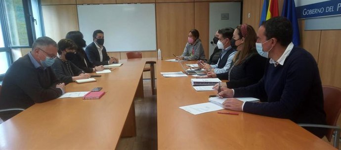 Reunión en la Consejería de Educación