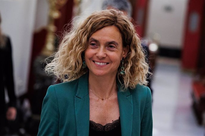 La presidenta del Congreso, Meritxell Batet, a su llegada a una reunión de la Mesa del Congreso de los Diputados, a 26 de abril de 2022, en Madrid (España).